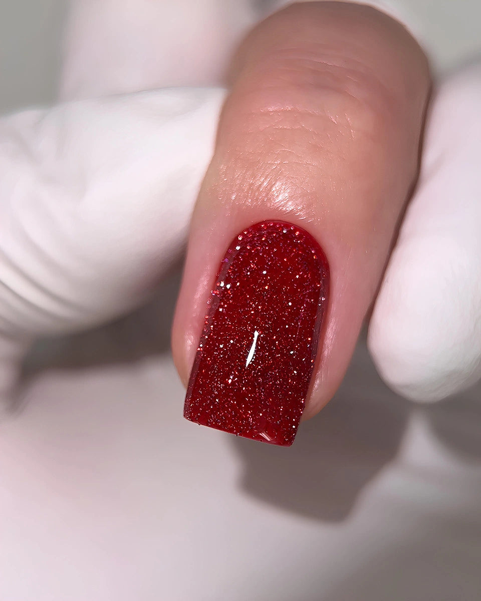 DARK Gellak Flash 06 kopen, glanzende rode nagellak voor stijlvolle manicures