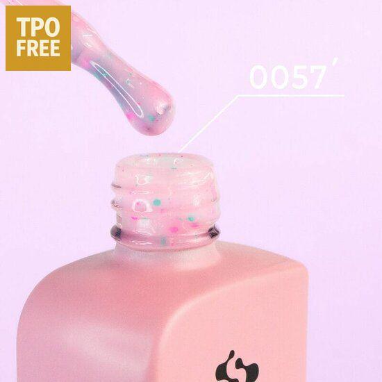 Candy Cover Base 12ml roze fles met kleurrijke glitters en druppel boven het flesje