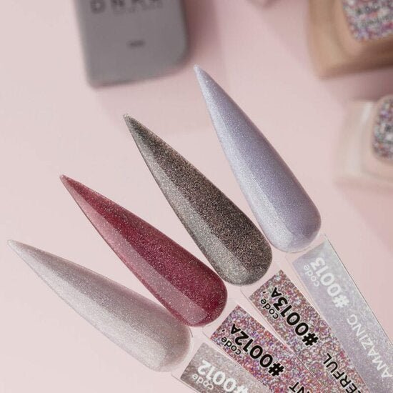 Nagellakstalen in verschillende glitterkleuren van DNKa nagelgroothandel online