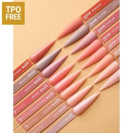 Nagelgroothandel producten van DNKa met verschillende roze en nude stalen zonder TPO