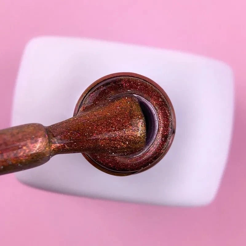 Gellak LUNA Cat Eye Nr.252, 8ml - SimDi Beauty