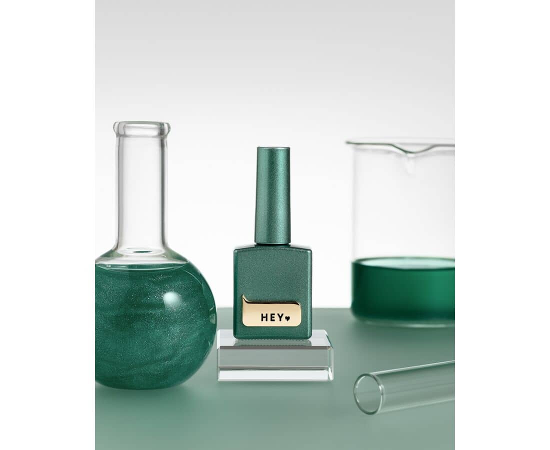 HEYLOVE cat eye gellak kopen in groene kleur voor een glanzende afwerking