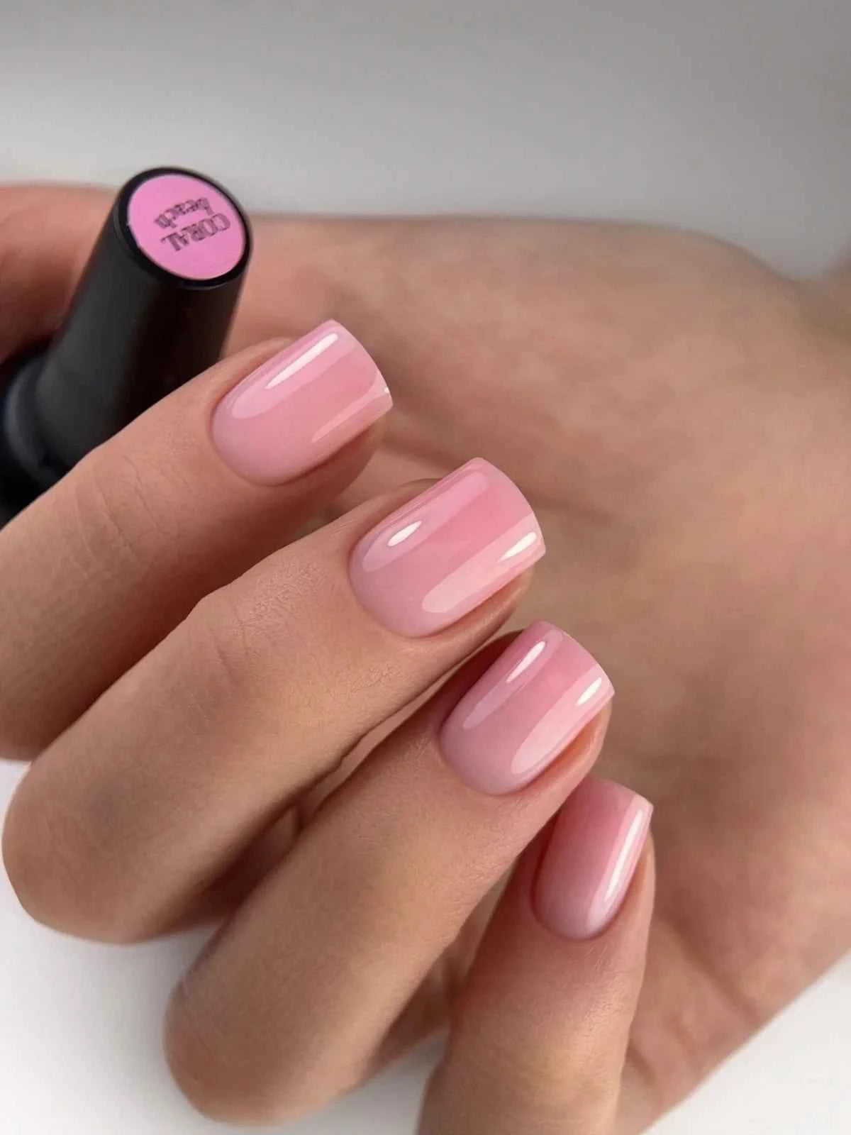 Builder Gel in a Bottle BEACH CORAL 15ml, Trendy Nails