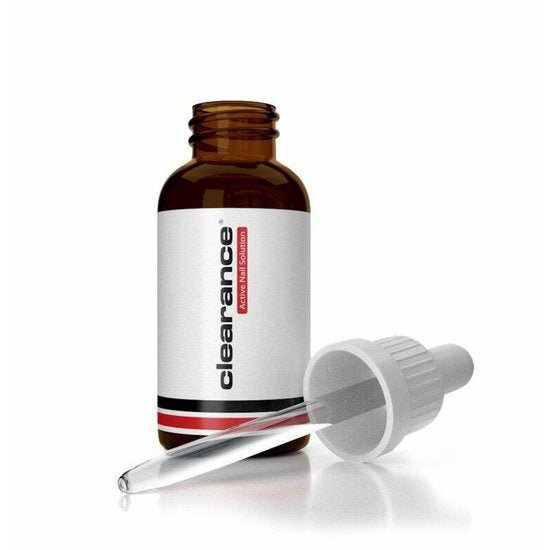 Clearance Active Nail Solution in een bruine fles met pipet voor gezonde nagels