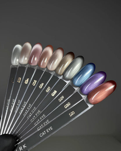 DARK Gellak Cat Eye 24 - 10ml - SimDi Beauty