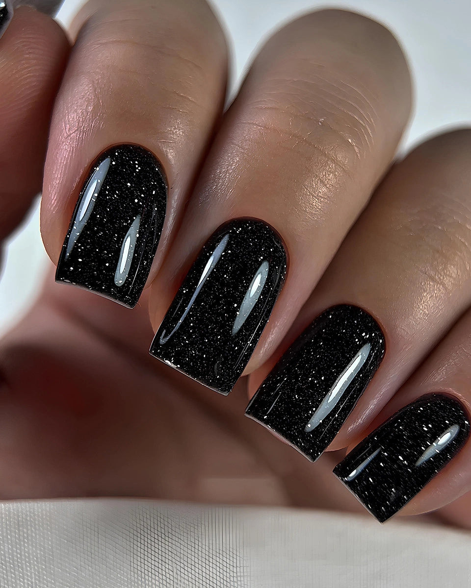 DARK Gellak Flash 12 kopen in zwart met glinsterende afwerking voor prachtige nagels