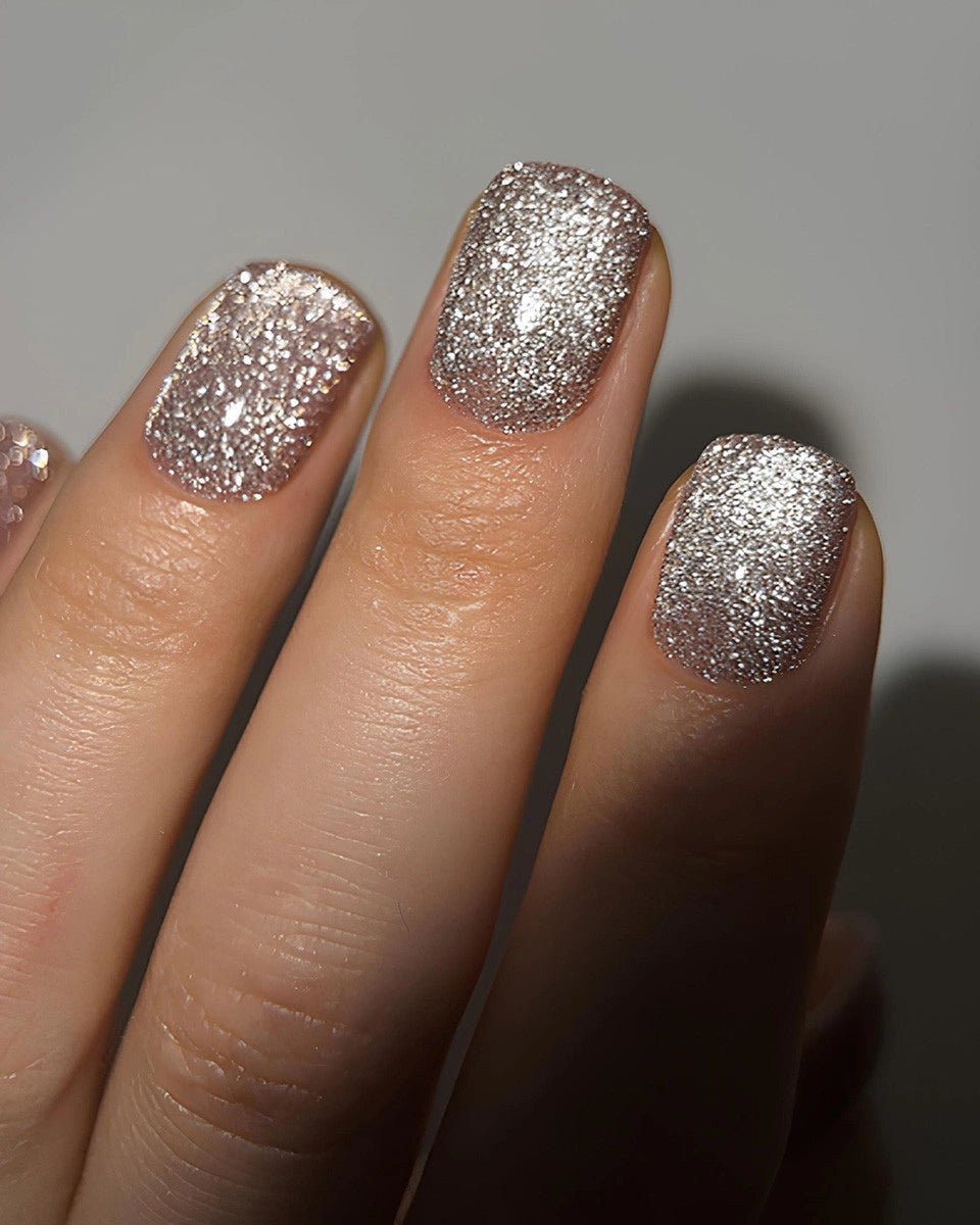 DARK Gellak Night Cat 06 - 6ml - SimDi Beauty