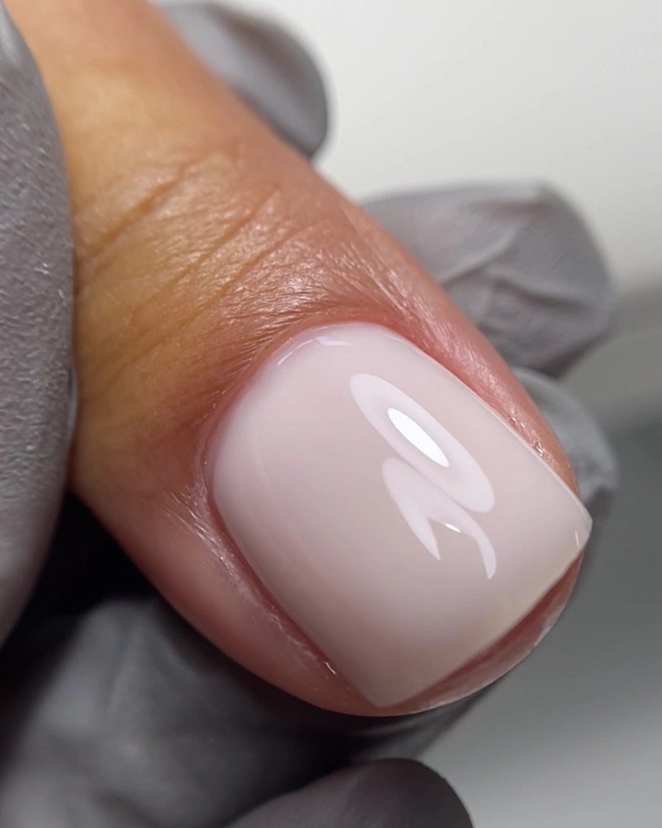 DARK Medium Gel 19, 15ml - SimDi Beauty