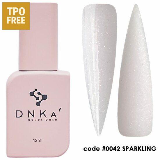 DNKa cover base biab flesje 12ml met twee witte glinsterende nagelstalen code 0042 Sparkling