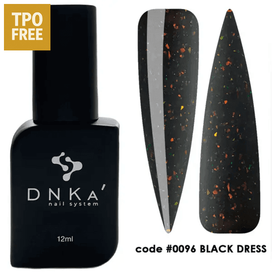 DNKa Cover Base Black 12ml met zwarte glanzende finish en kleurcode 0096 Black Dress