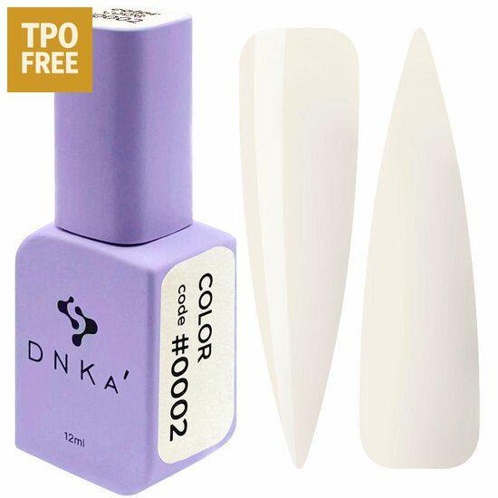 Gellak wit 0002 DNKa in paarse fles met twee witte nagelstalen voor nagelkunst