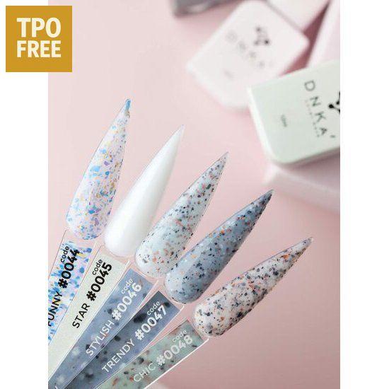 Nagelproducten groothandel DNKa met stijlvolle en trendy glitter stalen in zachte kleuren
