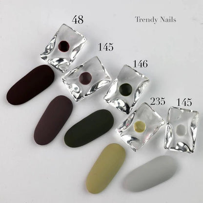 Gellak 235, Trendy Nails - SimDi Beauty