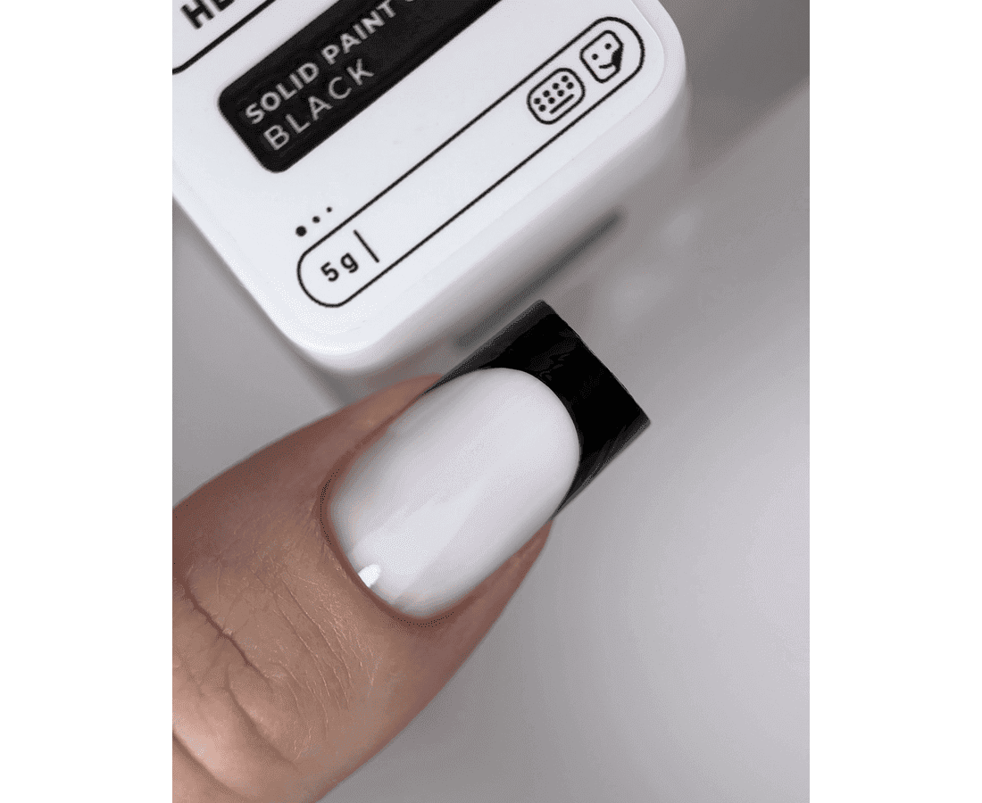 HEYLOVE solid paint gel zwart voor manicure met mooie nagels
