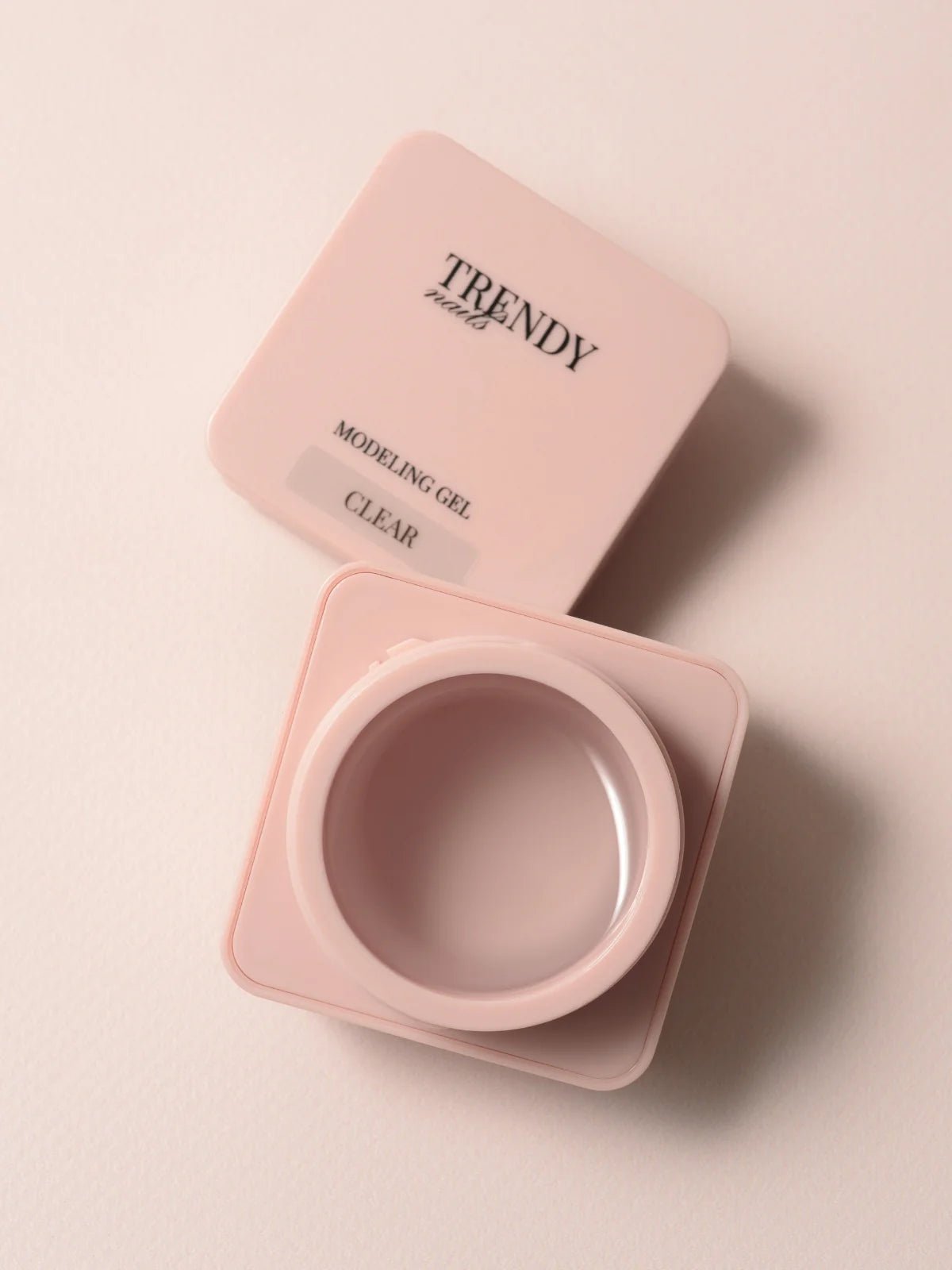 Trendy Nails gel modeling gel in clear, perfect for nail art and extensions