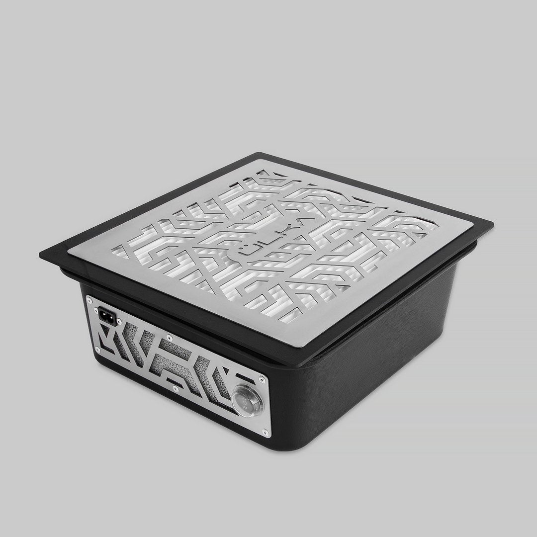 Inbouw nagelstofzuiger ULKA met een stijlvol design voor efficiënte en stille stofafzuiging tijdens nagelverzorging